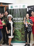 Award winners posing during the Amazonía 5 0award ceremony in Tambopata.