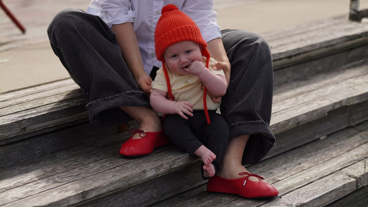 Wearing ALOHAS' Rosalind Ballet Flats