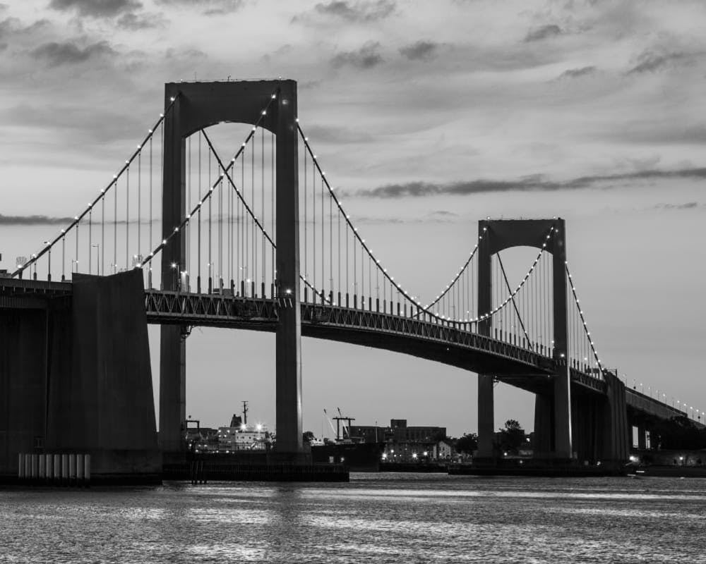 greyscale of golden gate bridge