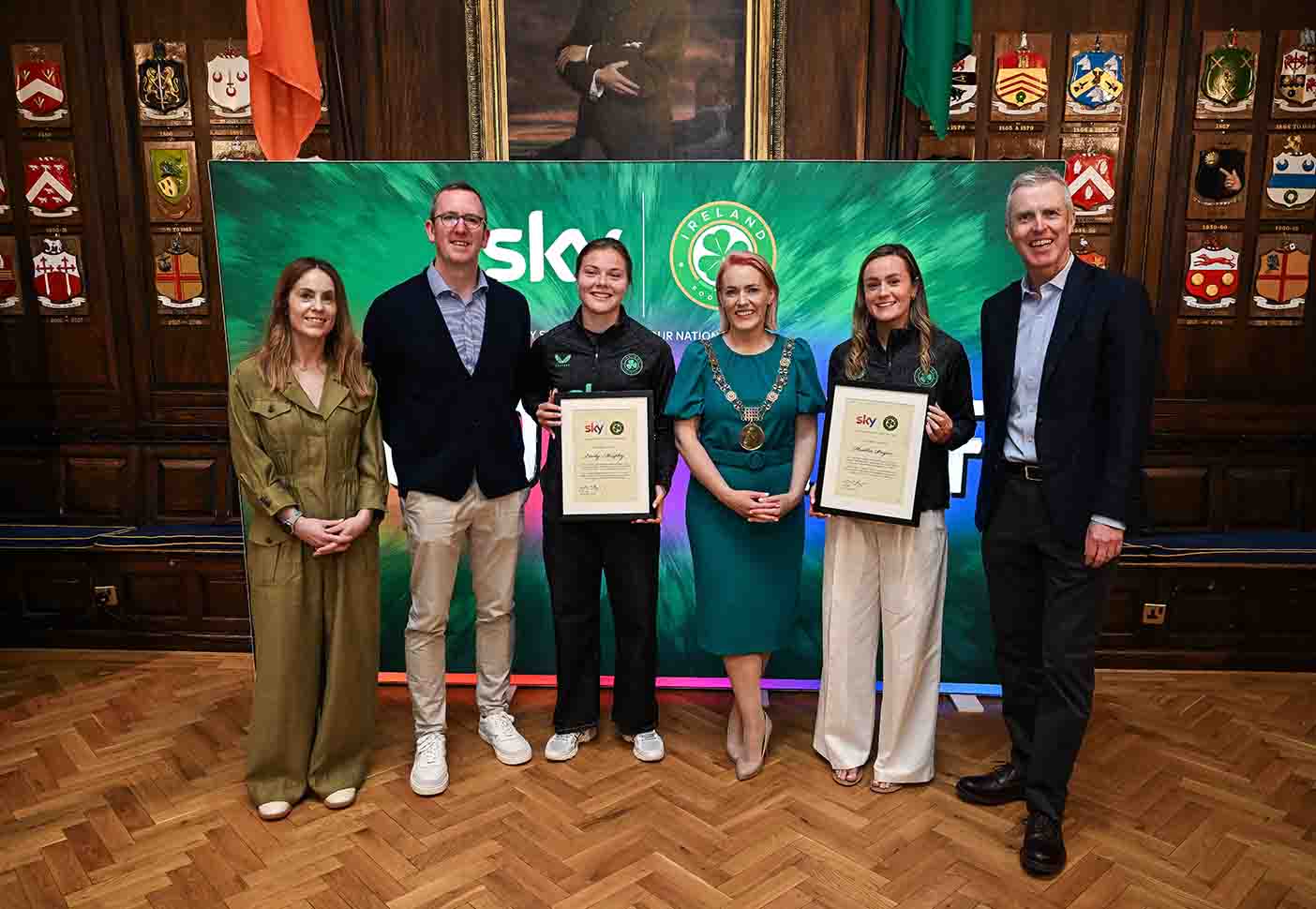 Republic of Ireland players & WNT Fund winners Heather Payne and Emily Murphy, alongside Cllr Emma Blain, JD Buckley, David Courell and Caroline Donnellan at the Mansion House in Dublin