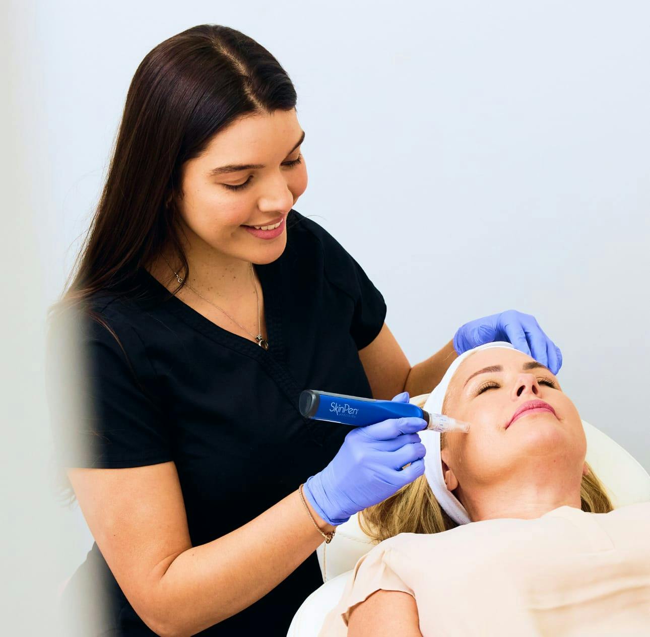 woman getting a skinpen treatment