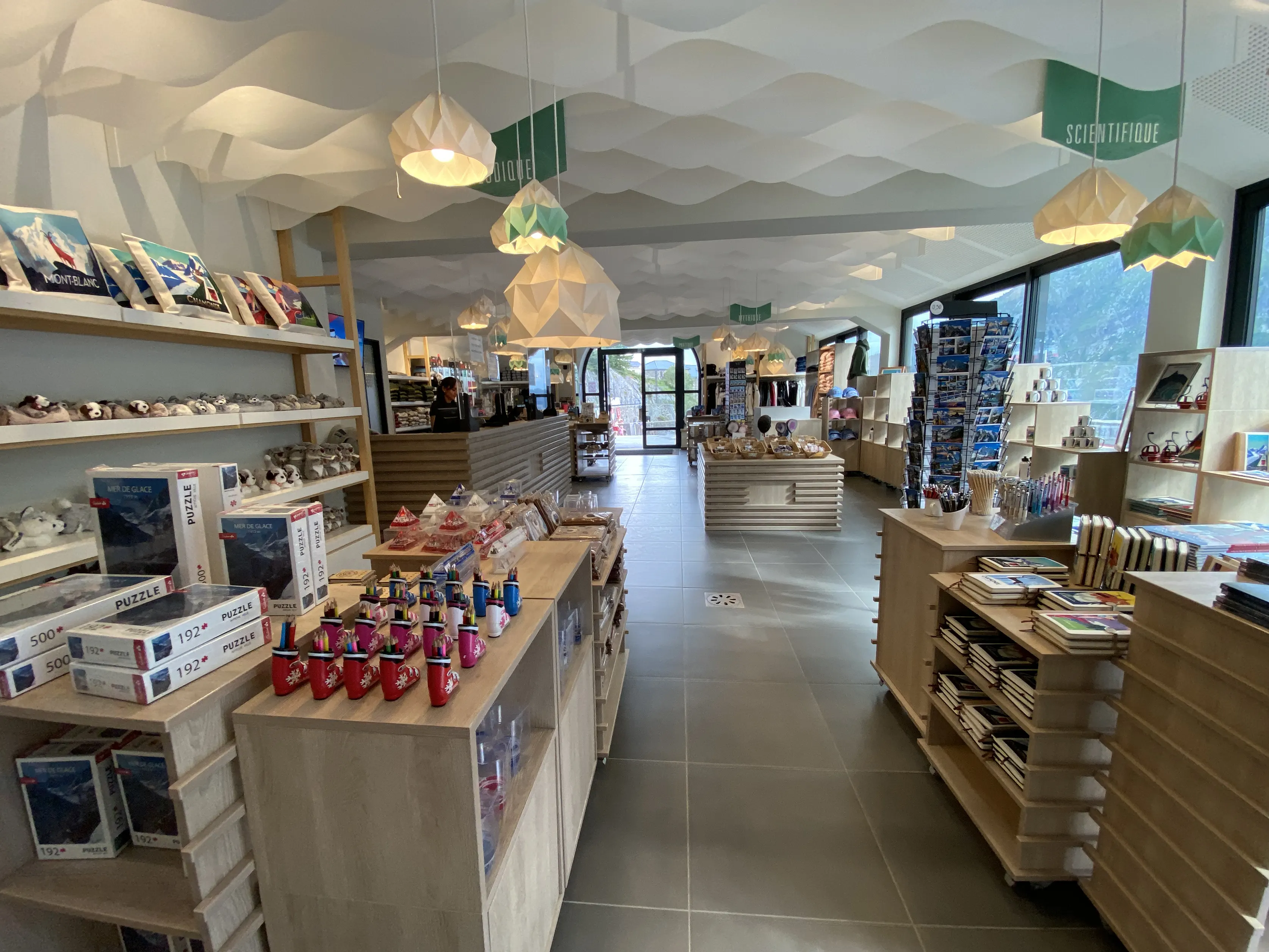 Montenvers store