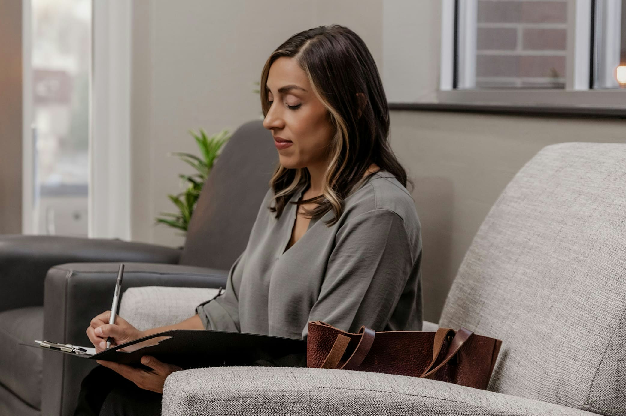 patient filling out form