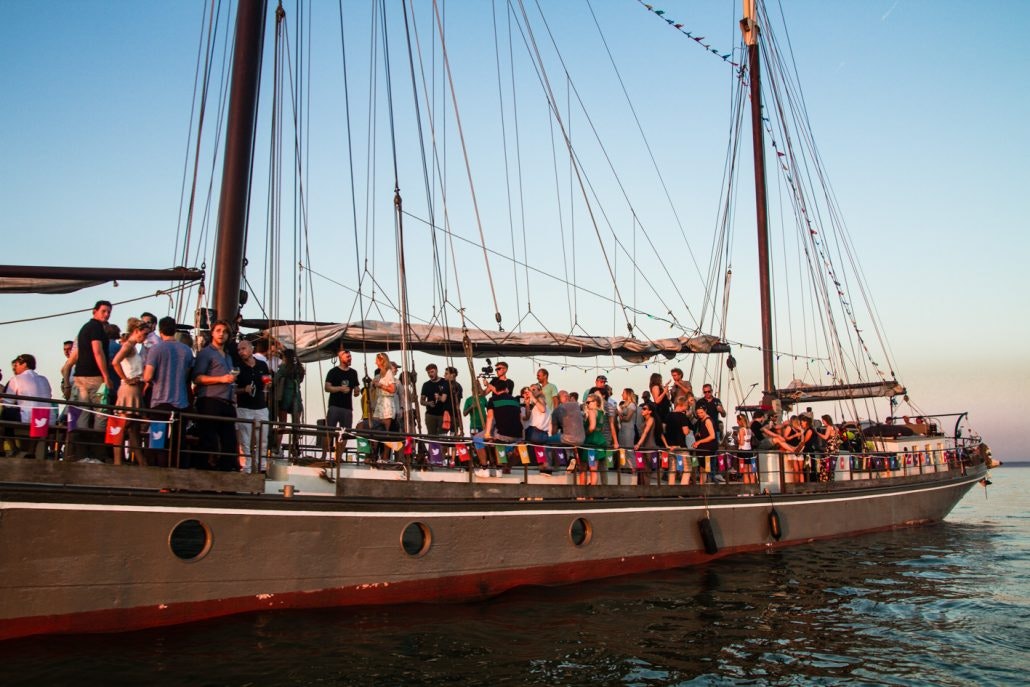 Imported asset: need alt text