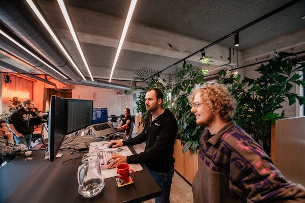 Digitale standaarden en wetgeving: waarom je hier als agency aan wilt (en moet) voldoen Digitale standaarden en wetgeving: waarom je hier als agency aan wilt (en moet) voldoen