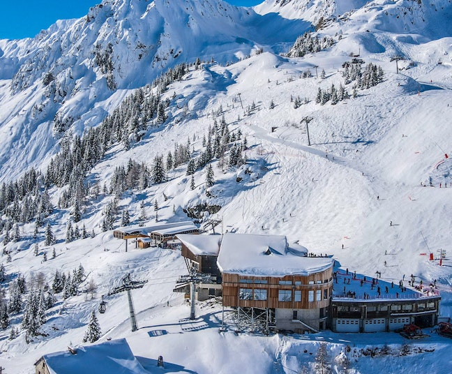 Insigne ski Montagne CHAMONIX alu peint fabrication 39-45 A Insigne ski Montagne CHAMONIX alu peint fabrication 39-45 A