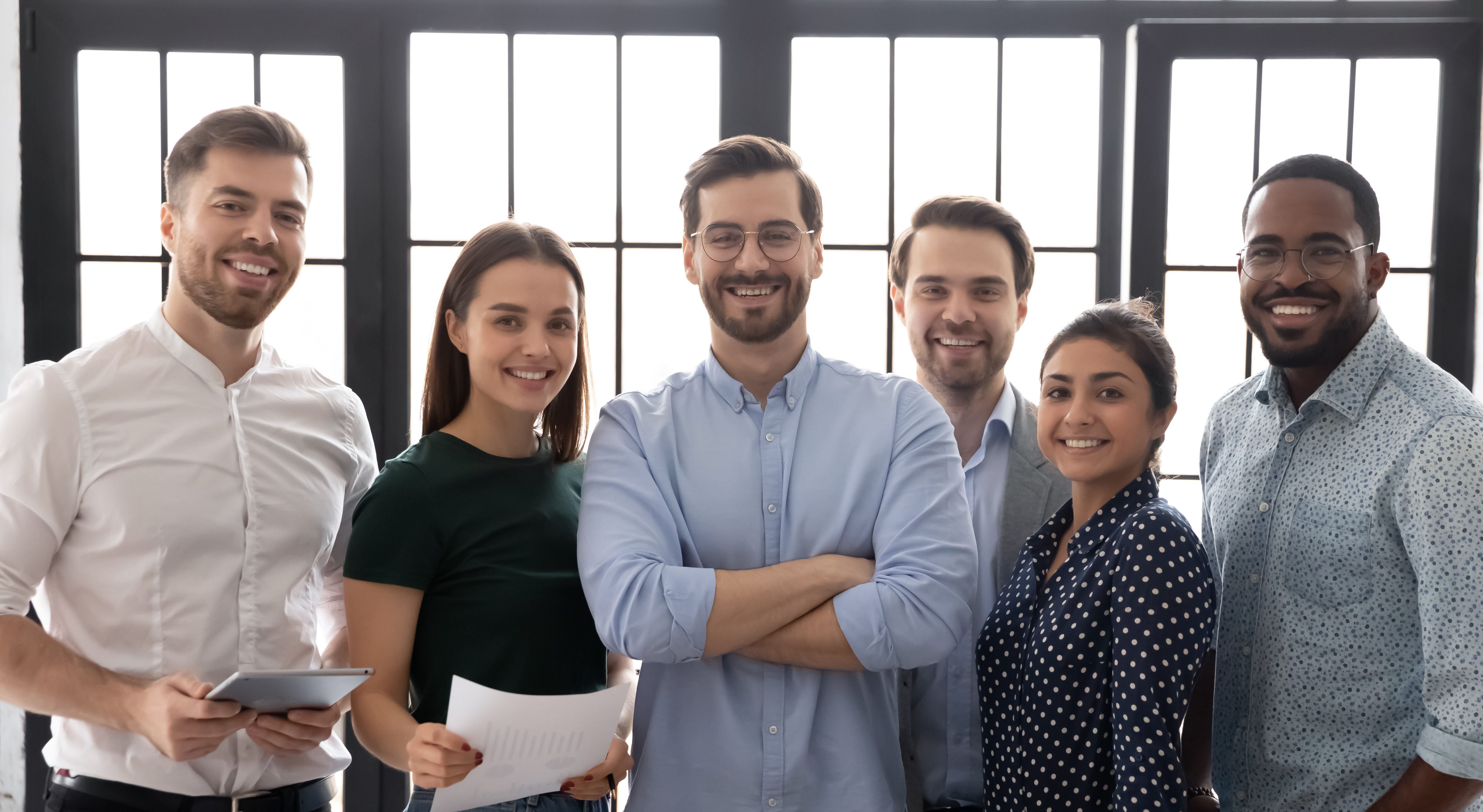 Gruppo di persone felici