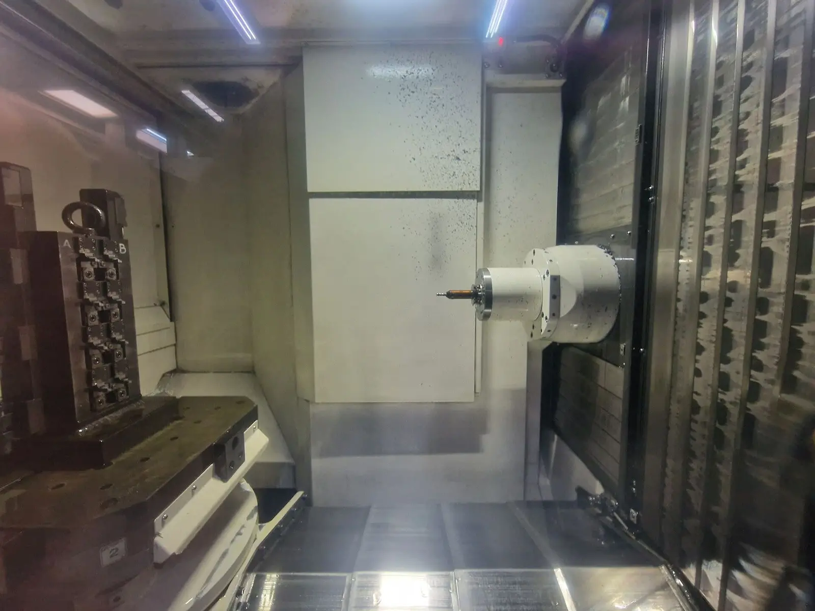 MAZAK HCN-5000 - Horizontal Machining Centre