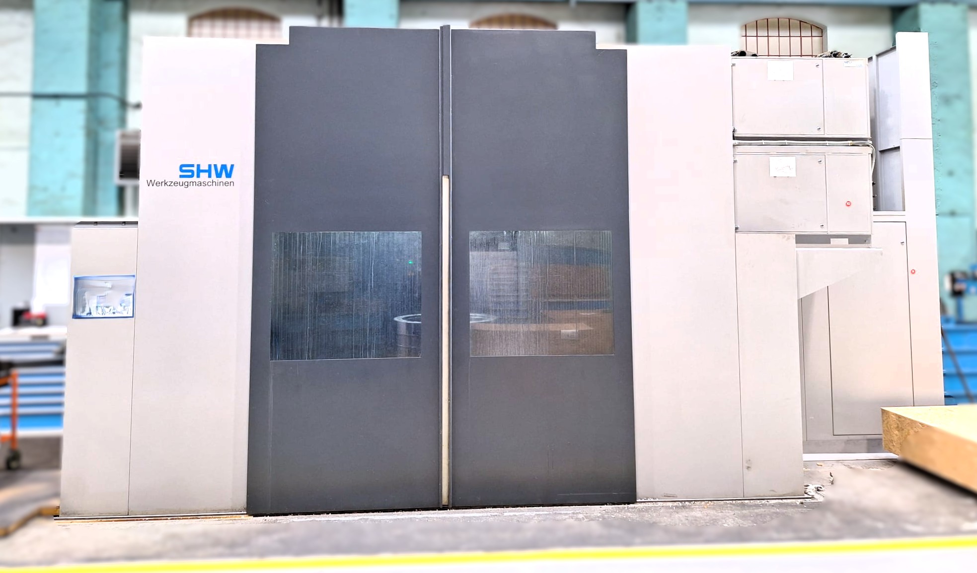 SHW PS 3000C – 5-Axis Gantry-Type Machining Center