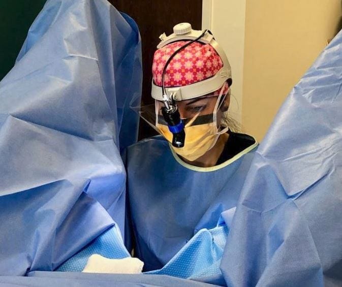 Dr. Ballard performing labiaplasty 
