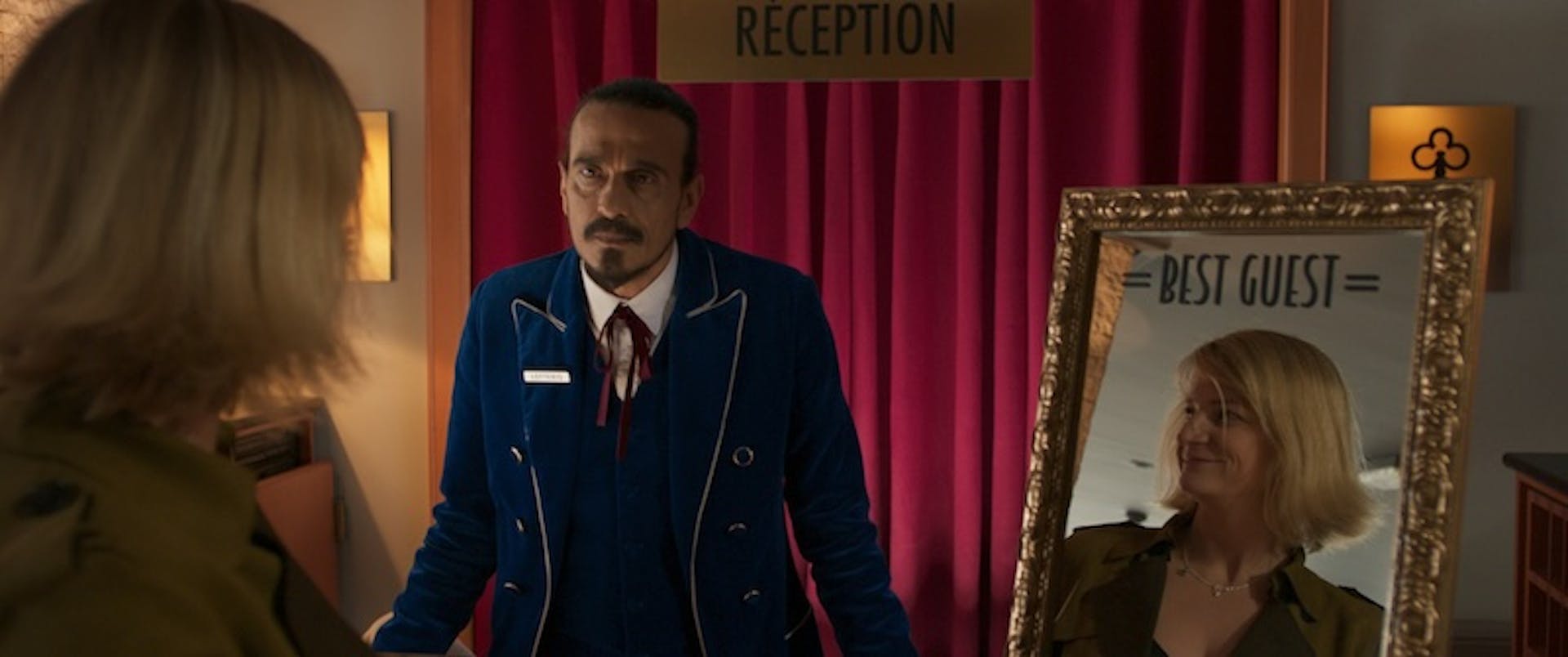 NEVIDNA ROKA ADAMA SMITHA