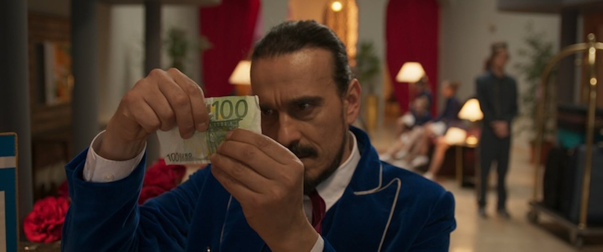 NEVIDNA ROKA ADAMA SMITHA