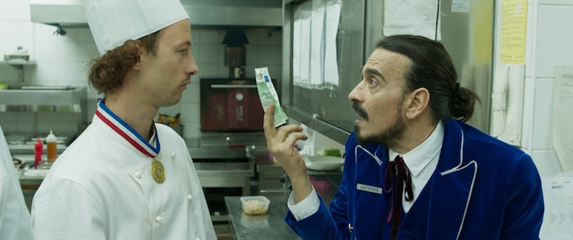 NEVIDNA ROKA ADAMA SMITHA