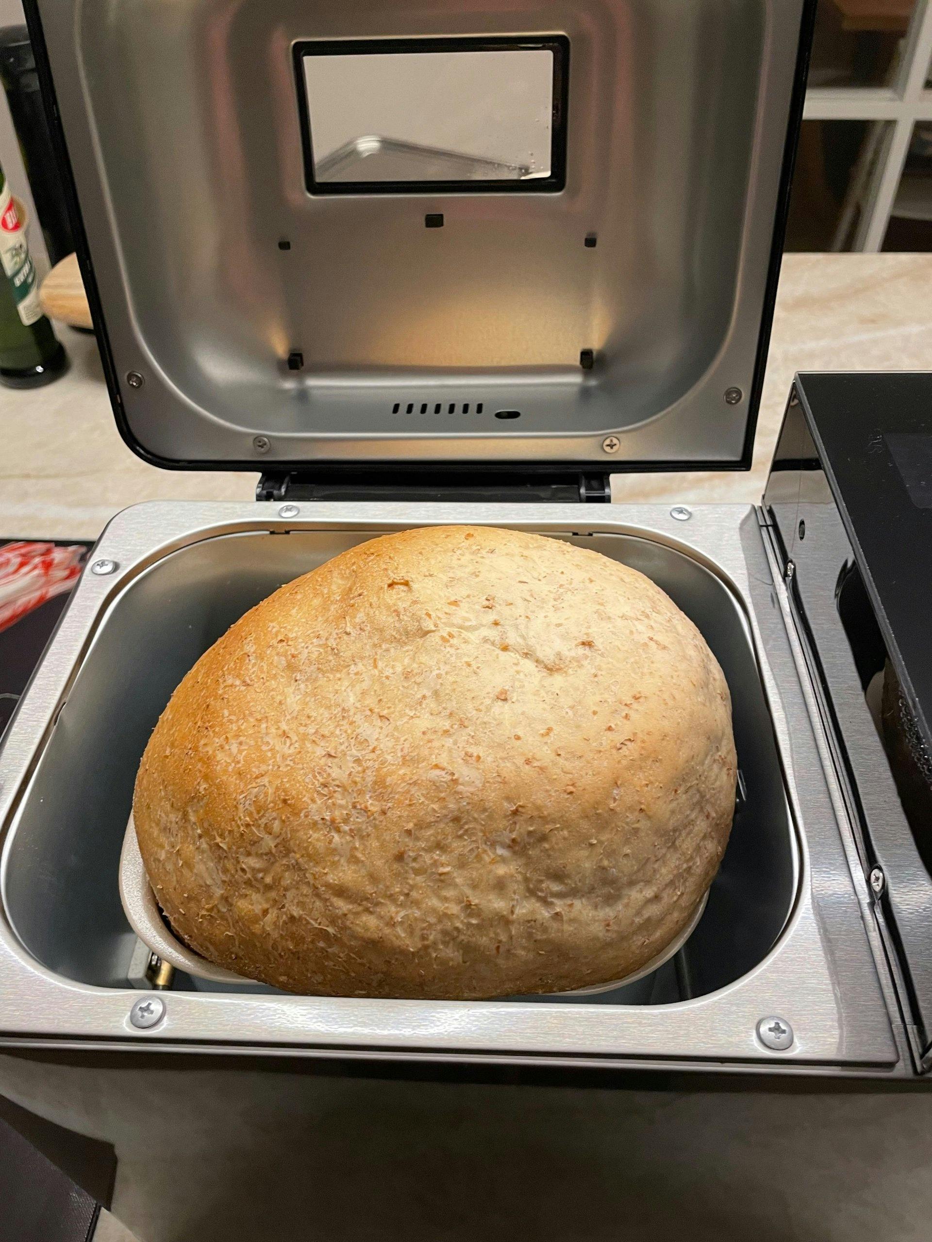Fornello Supremo Broodbakmachine thuis bij Angelique, een tester