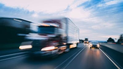 How to Stay Safe While Driving Near Big Rigs