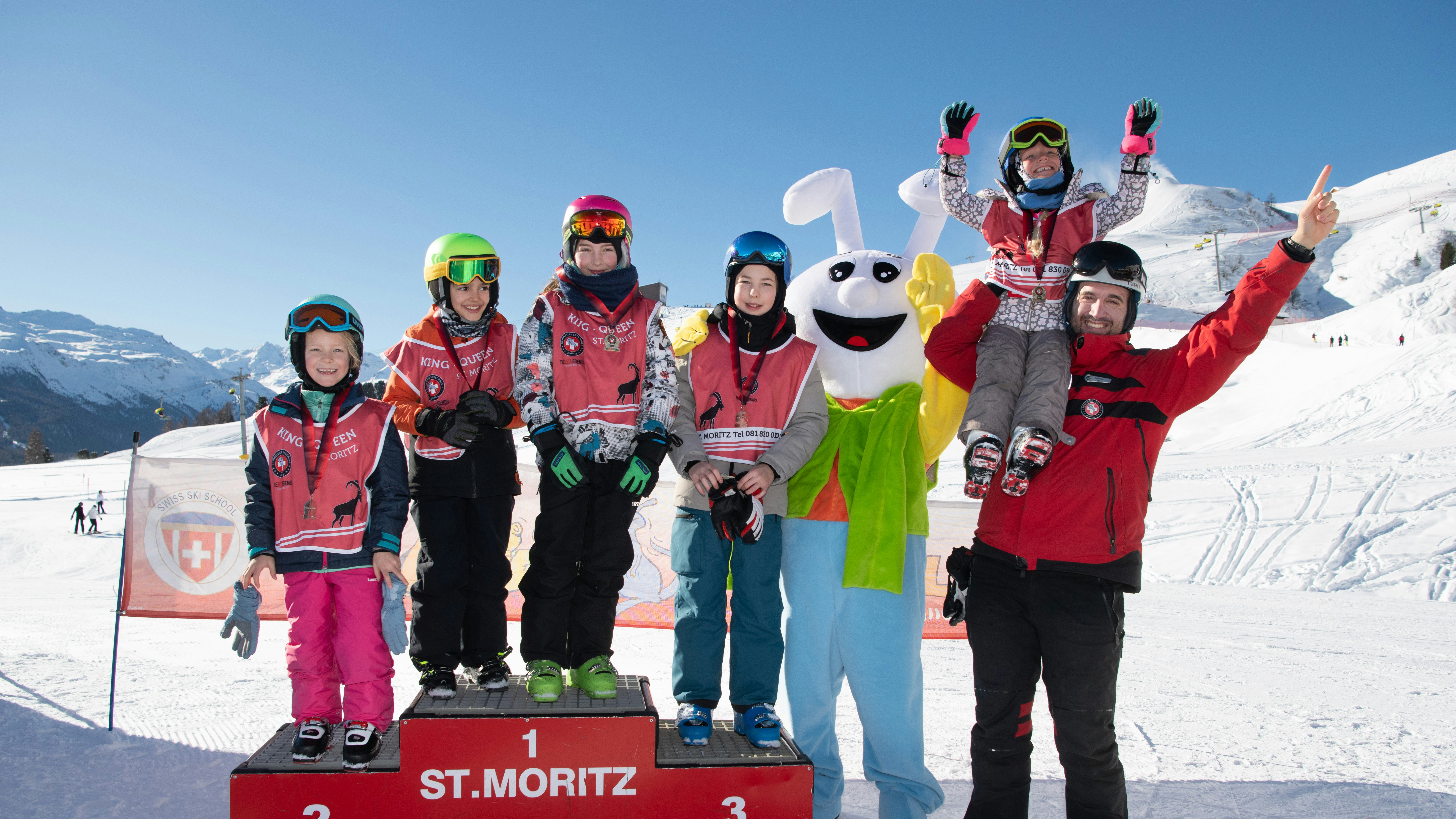 Award ceremony kids classes skiing ski school St. Moritz
