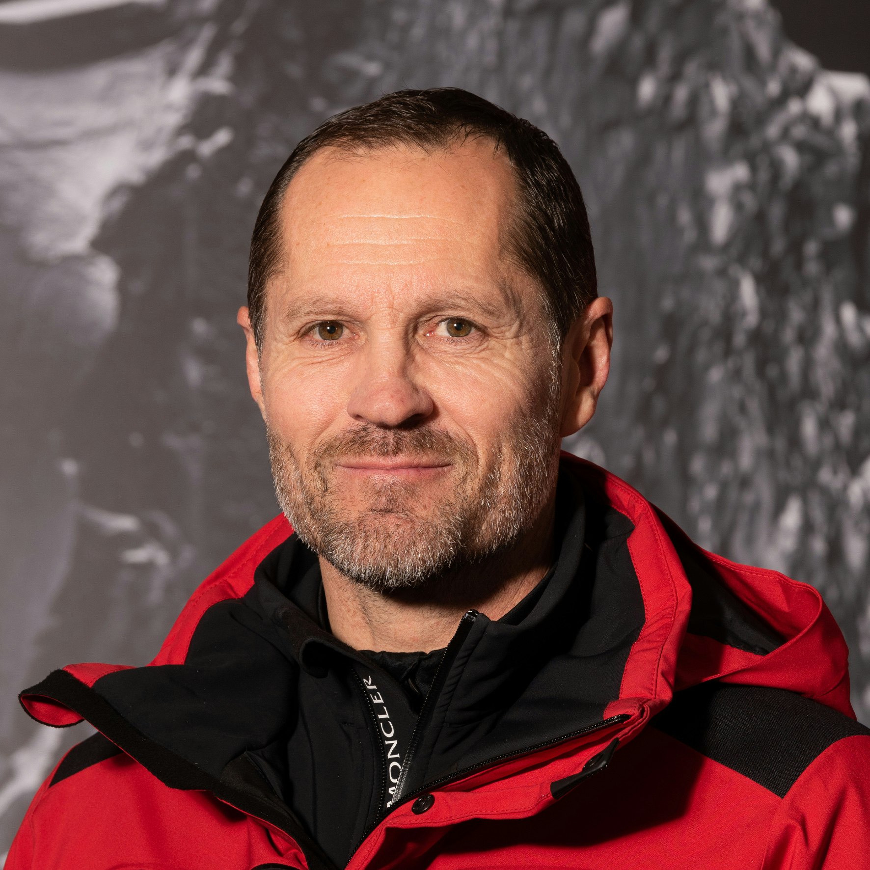 Alain Roux Logo Team | Swiss Ski School St. Moritz