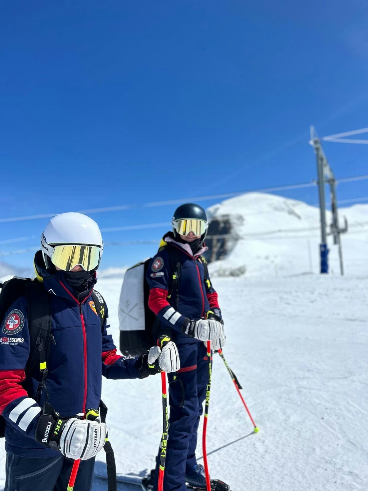 Sponsoring teachers ski school St. Moritz on the slopes