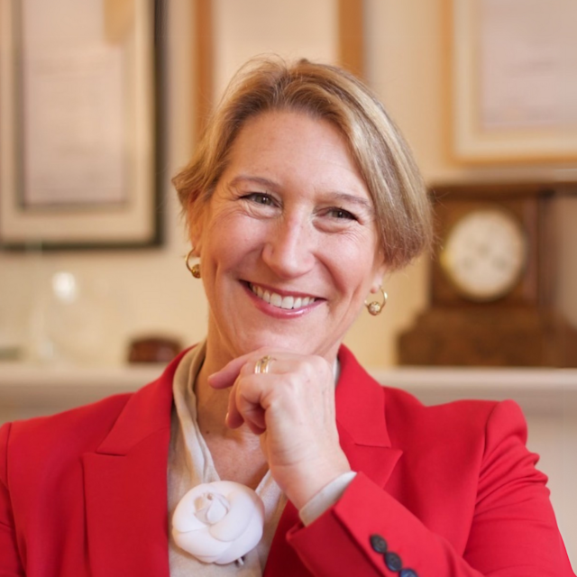 Allyson Stewart-Allen (London)