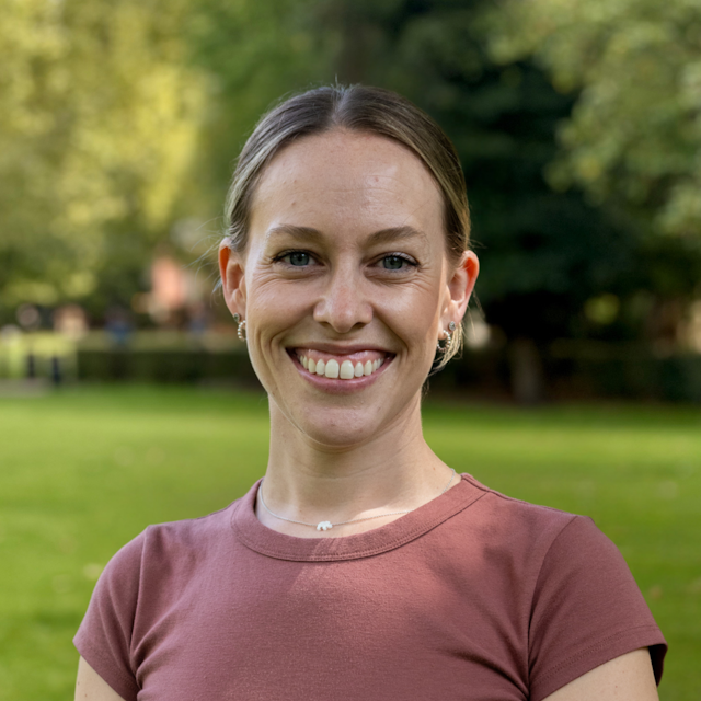 Ella Hirten (New York)