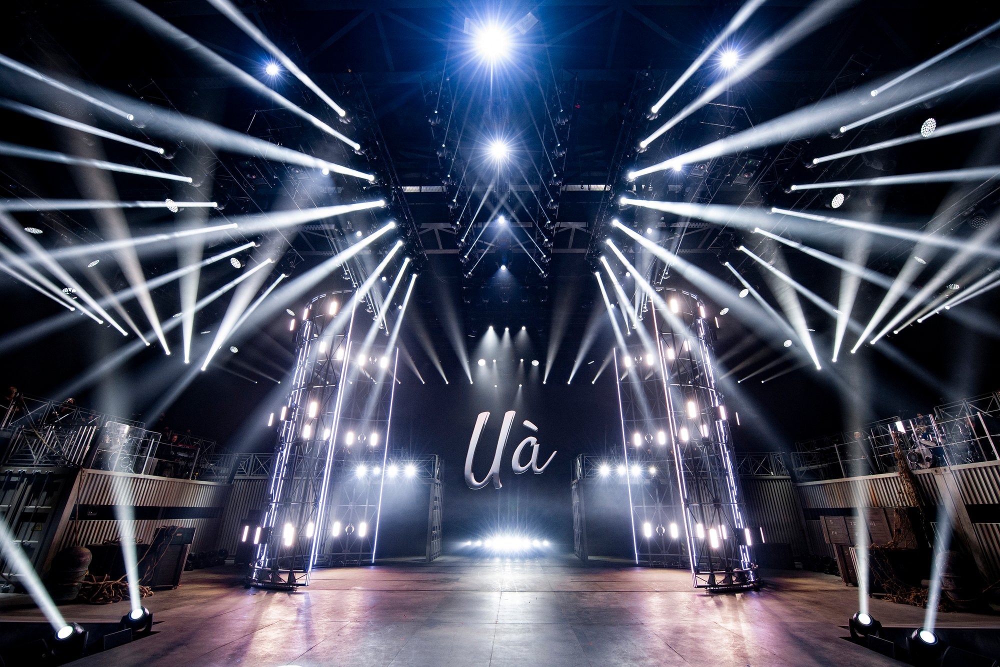 Uà-Uomo di varie età