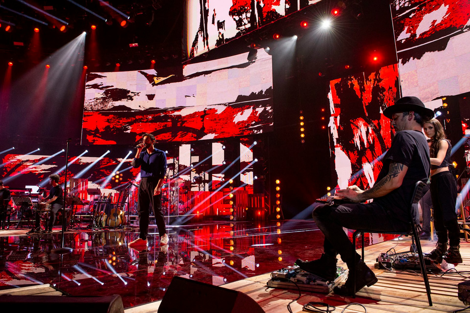 La musica che gira intorno