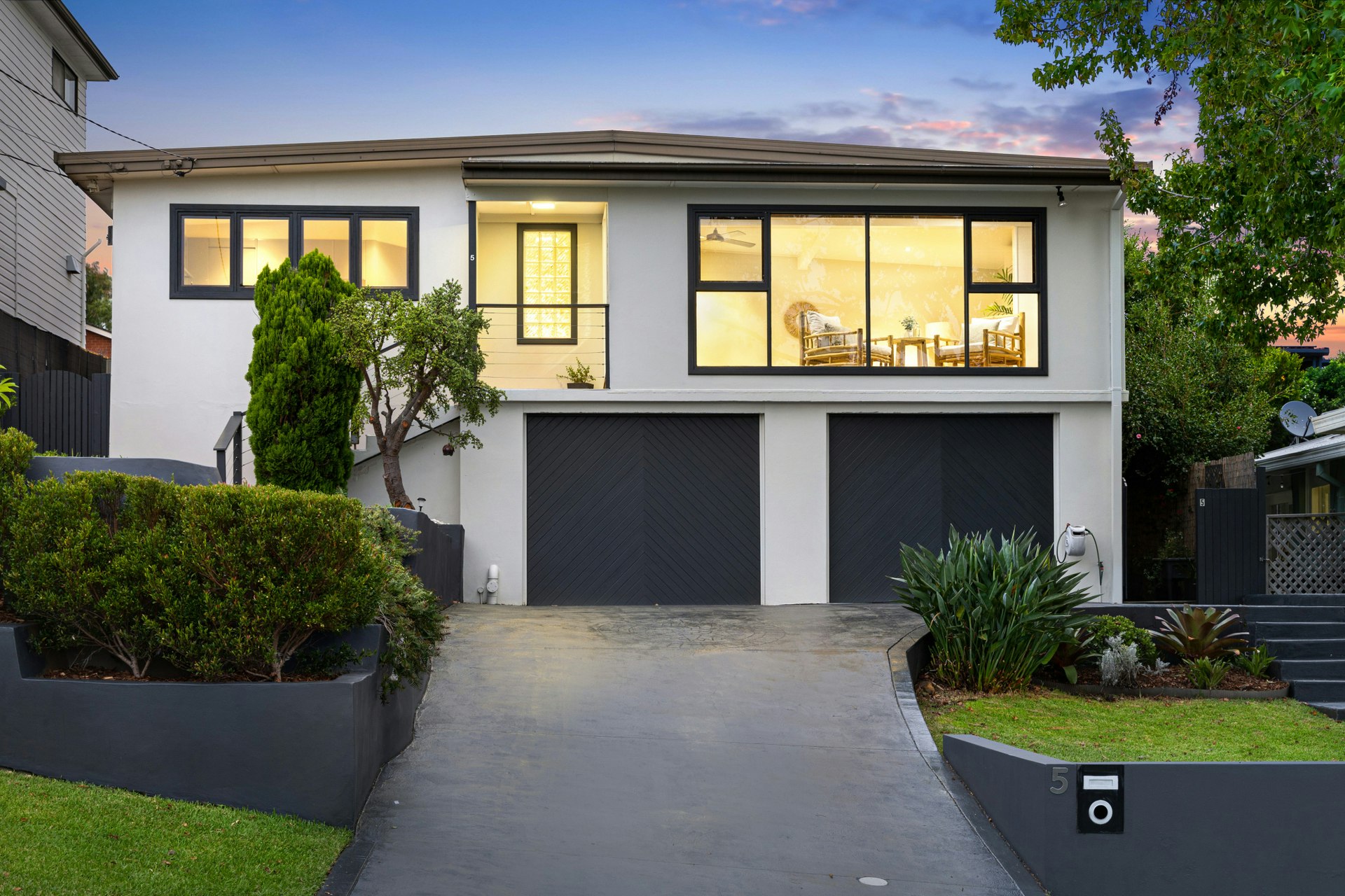 Image of garage