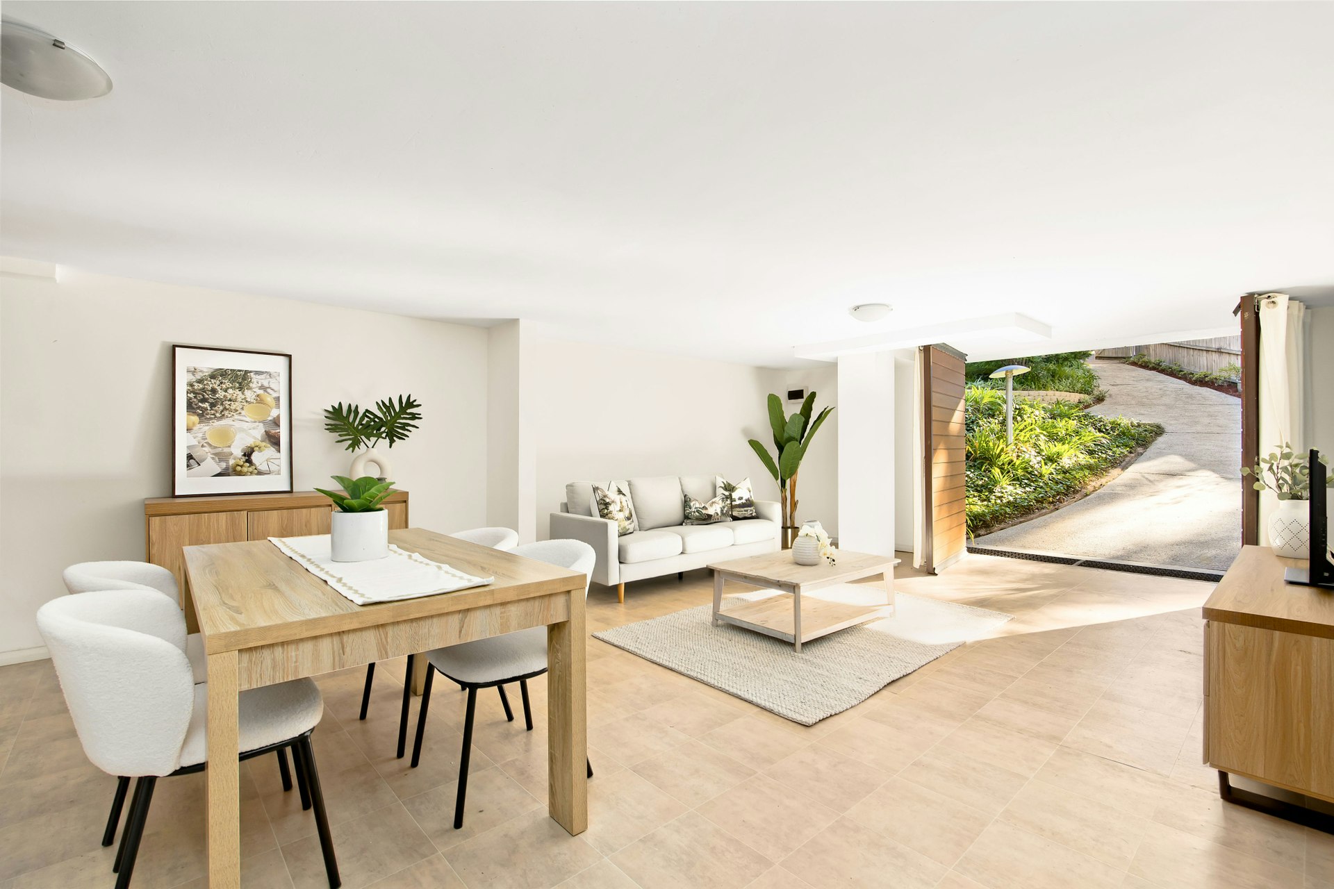 Image of dining room