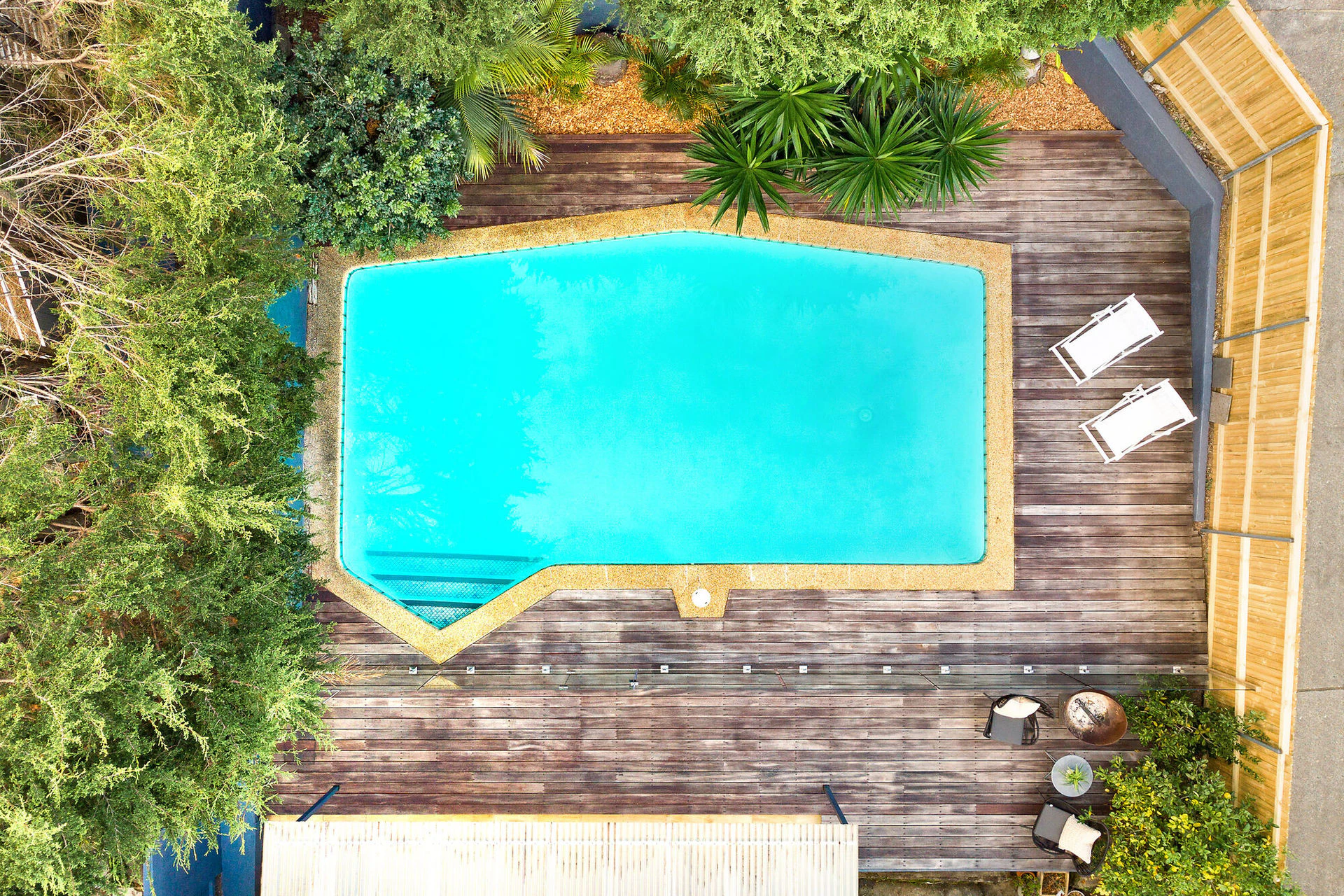 pool