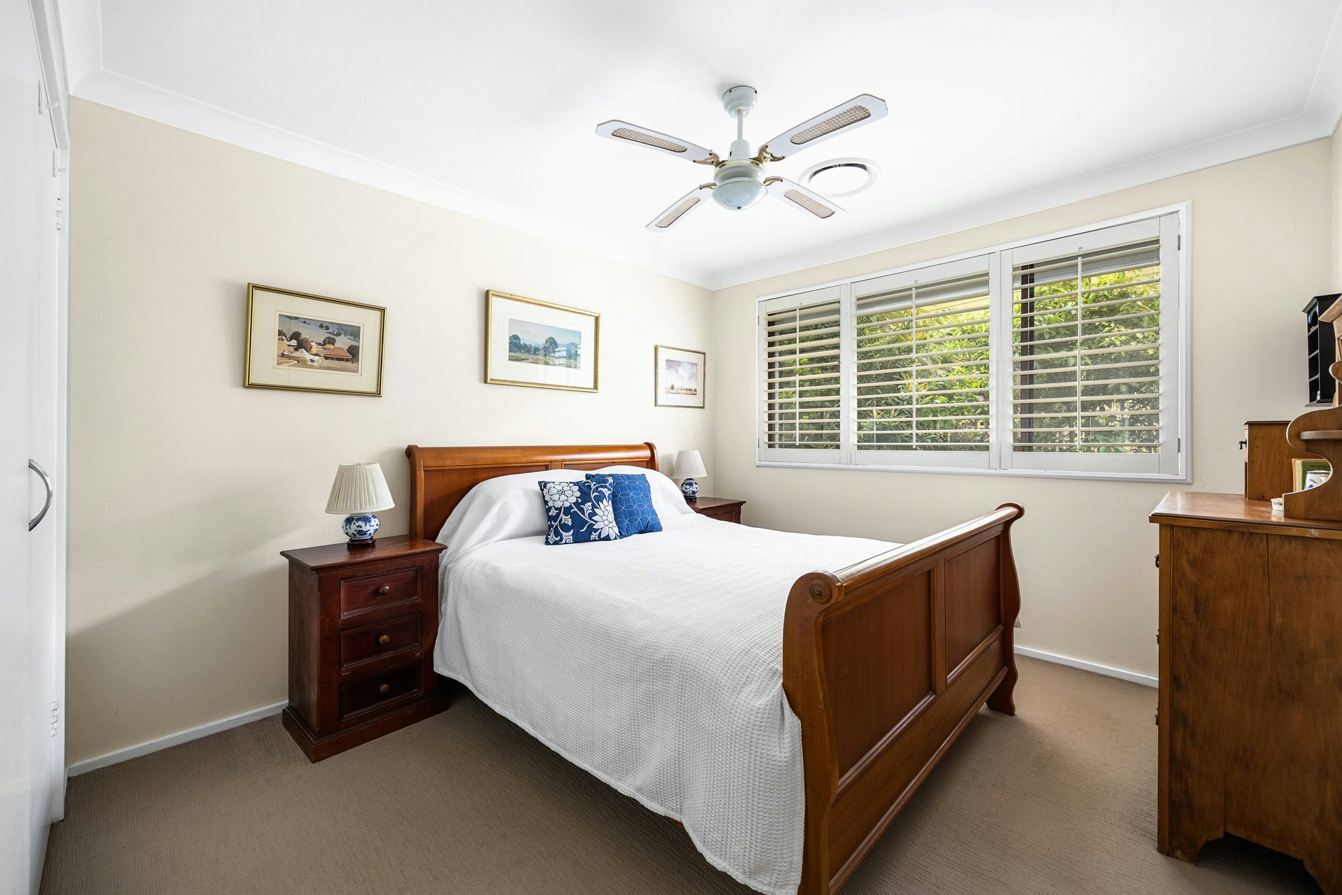 Image of corner