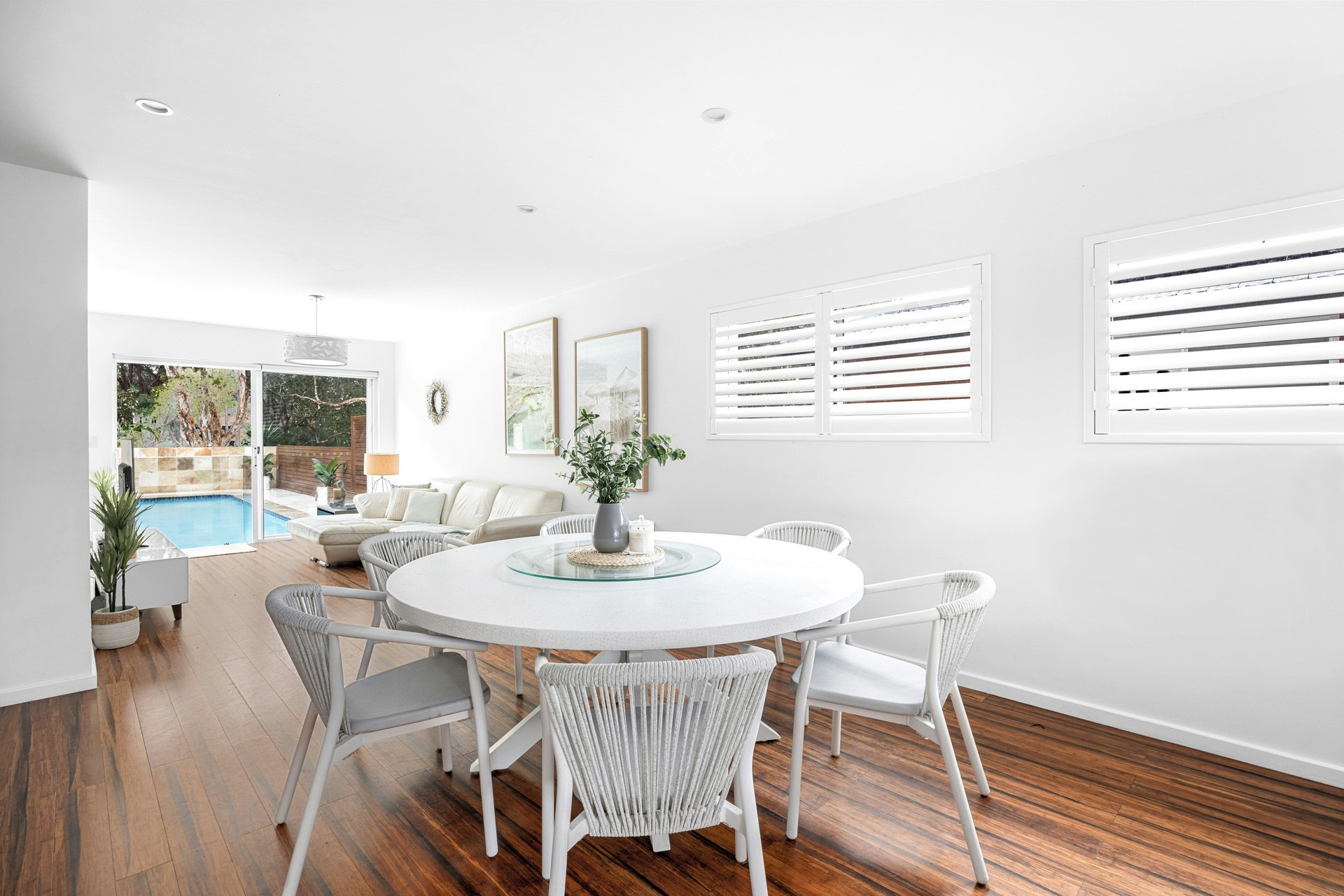 Image of dining room
