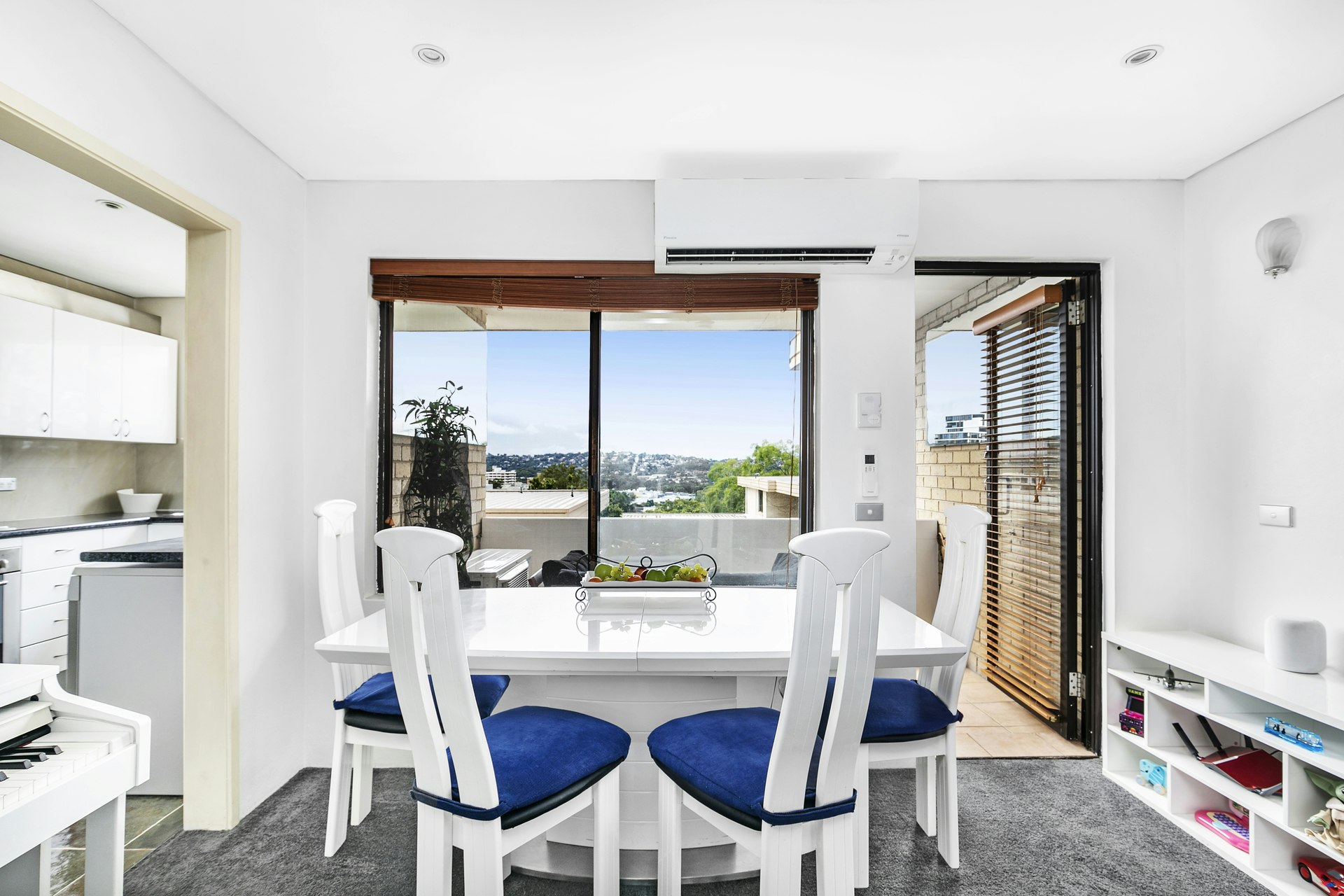 Image of dining room
