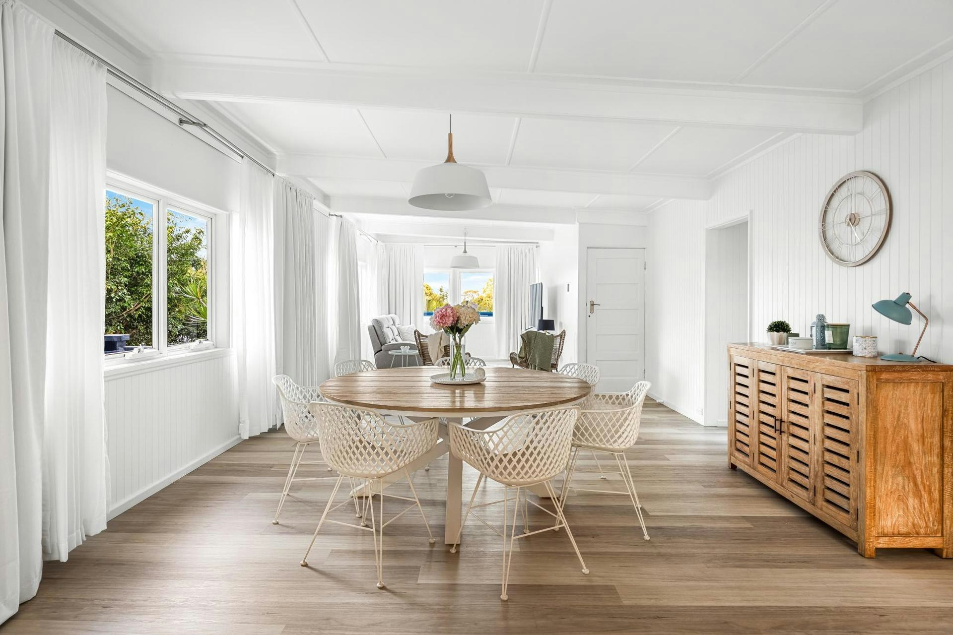 Image of dining room