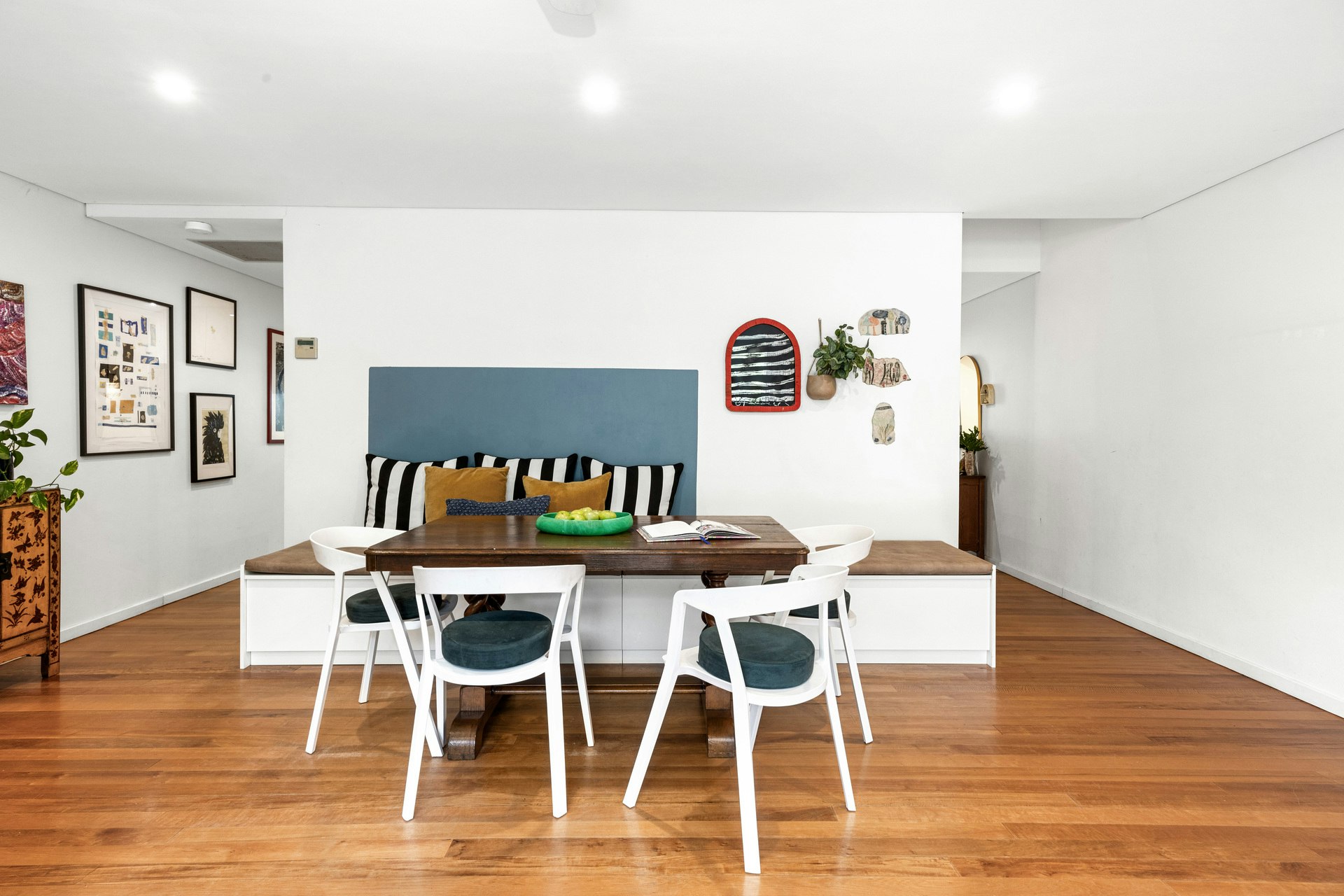 Image of dining room