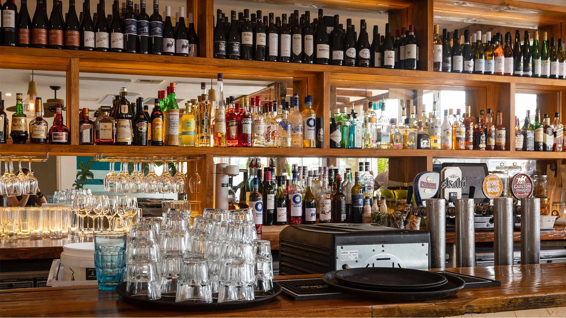 bar