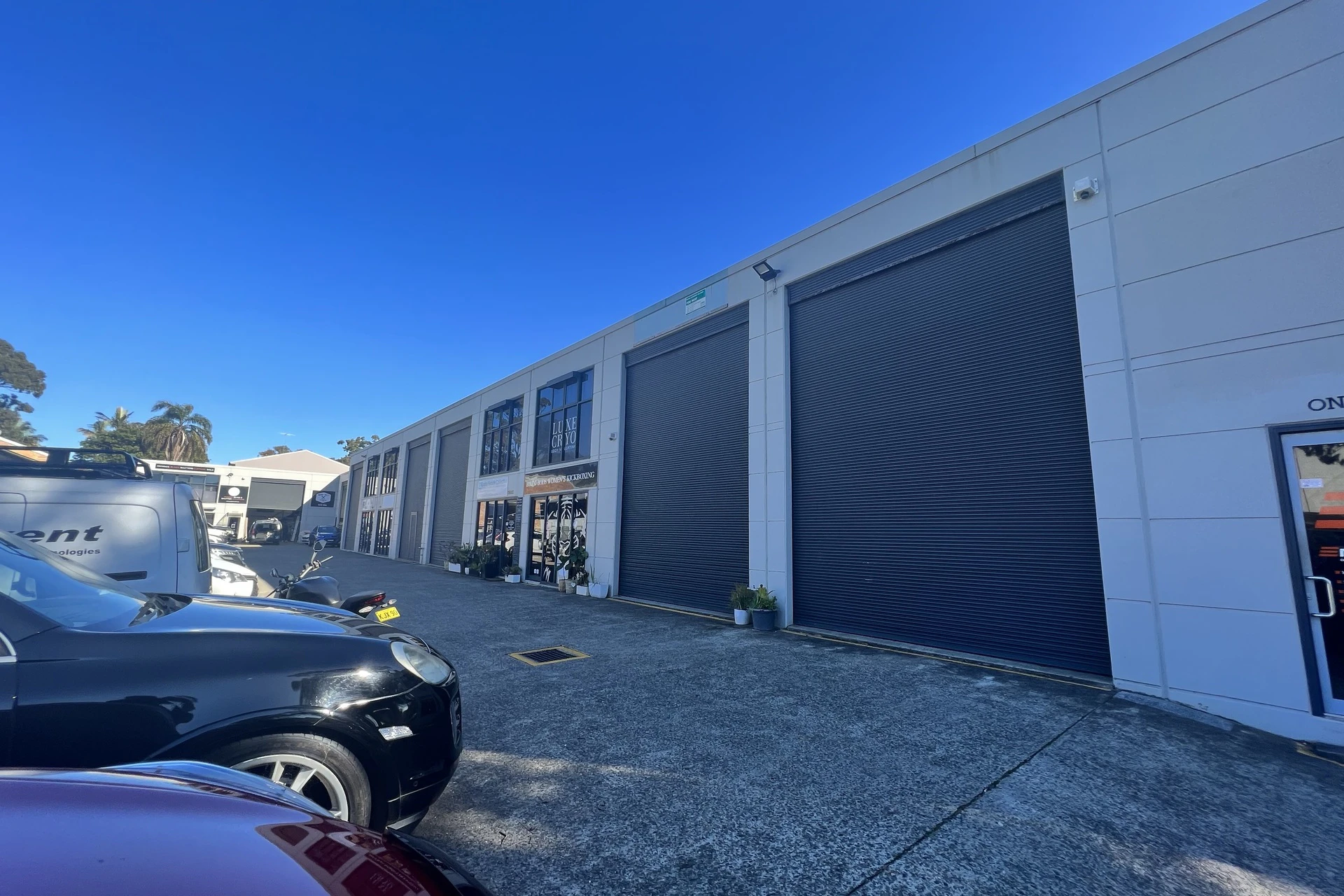 garage