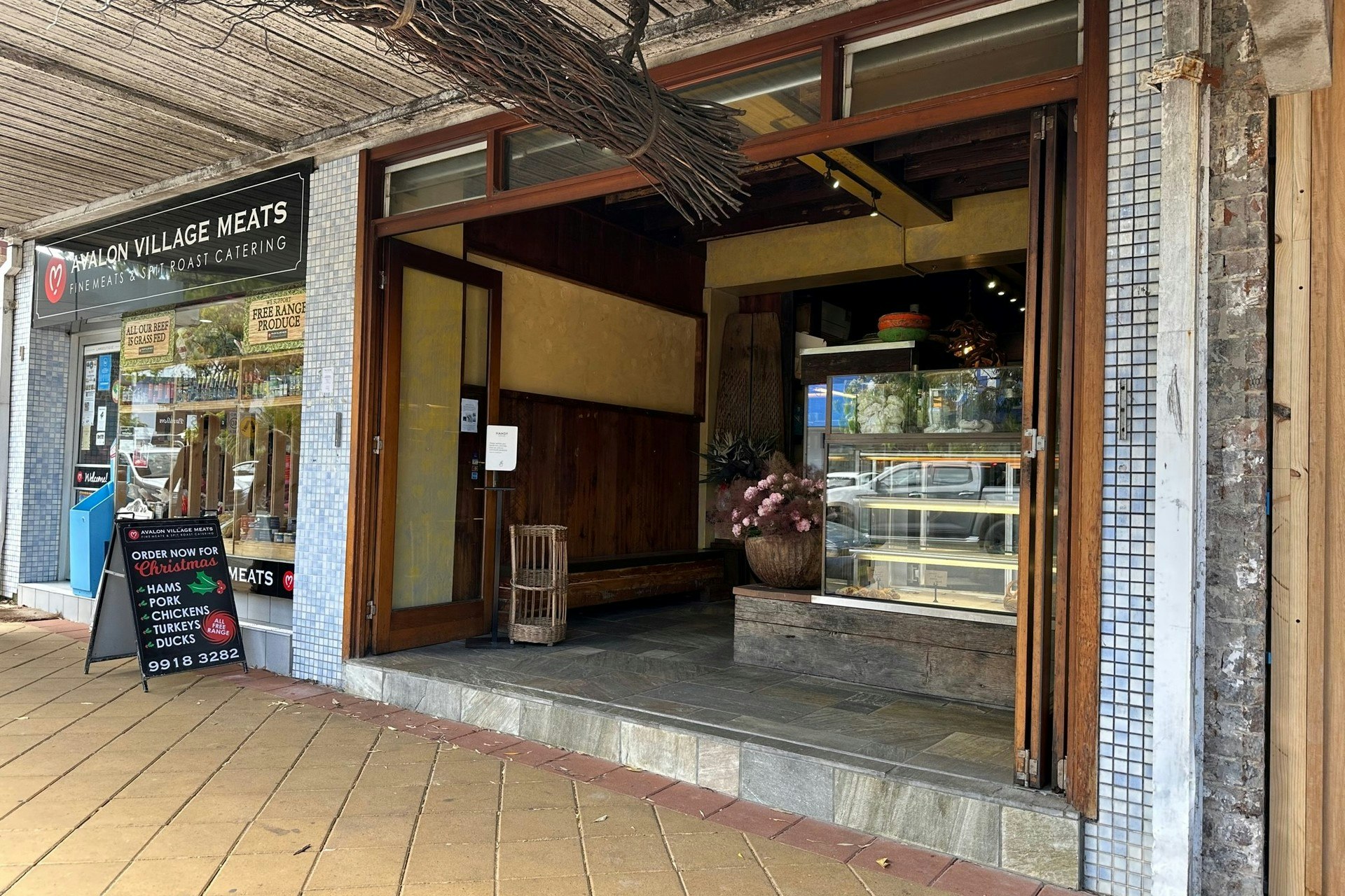 Image of cafe