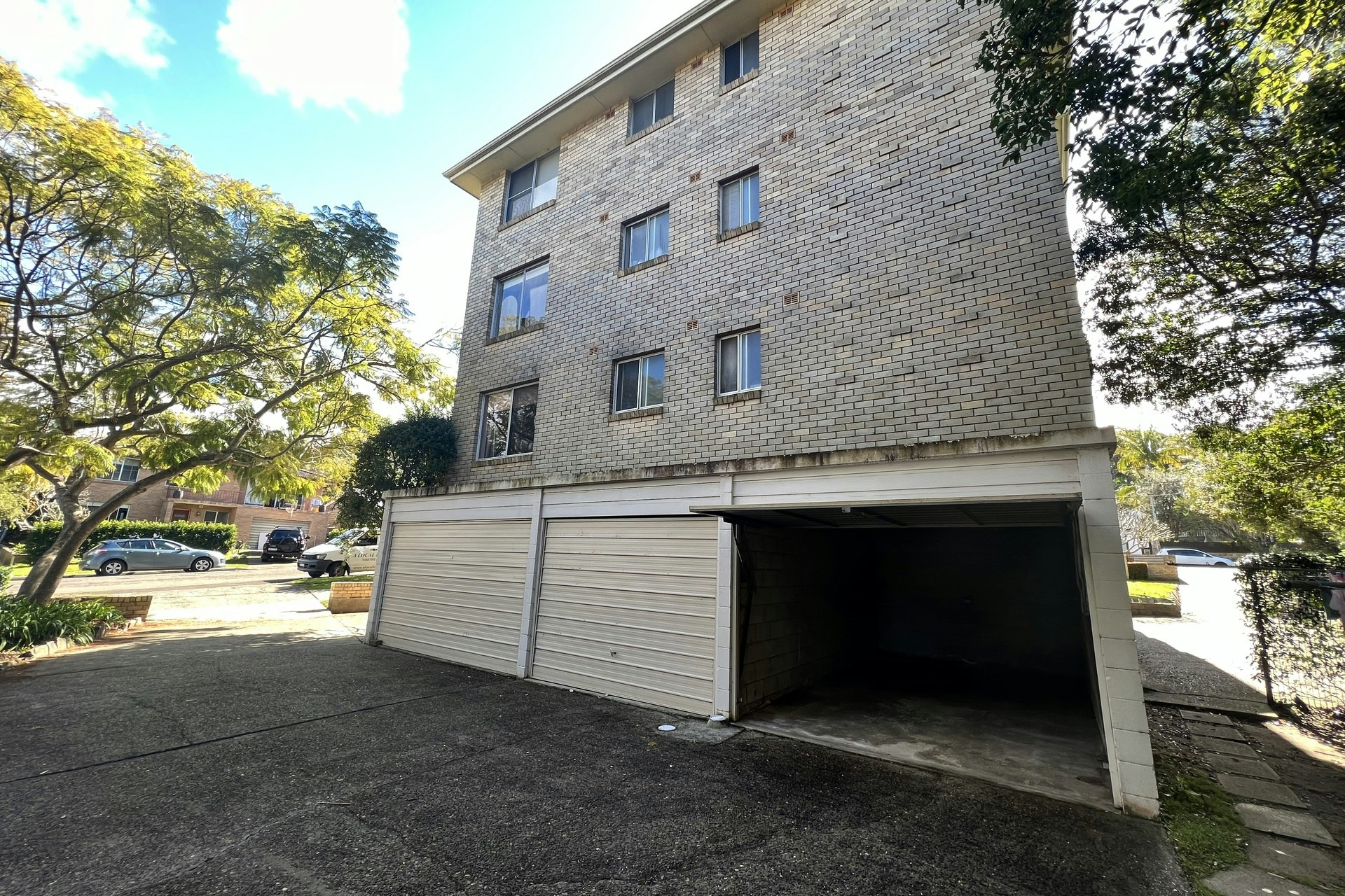 Image of garage