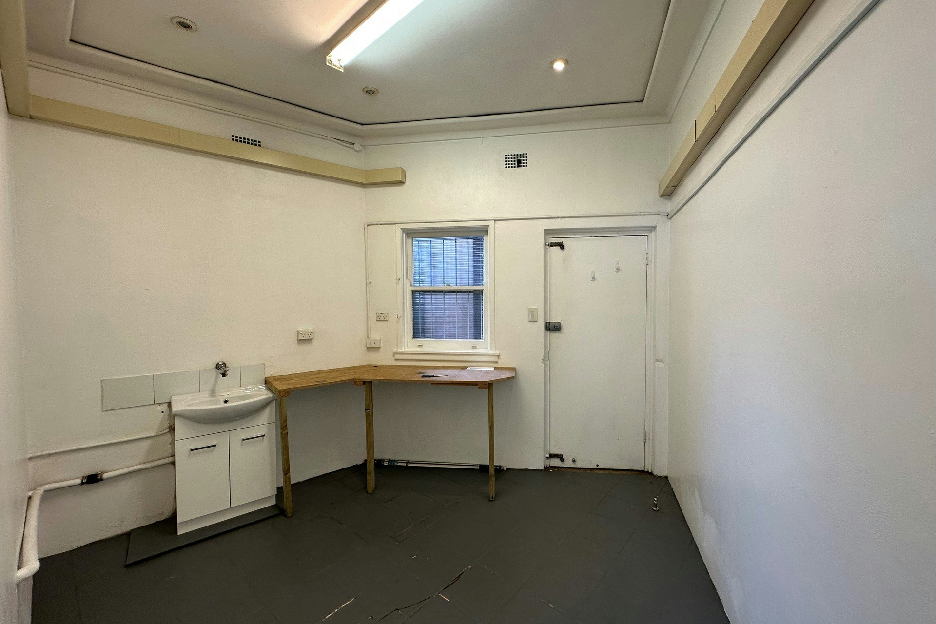 Image of floor