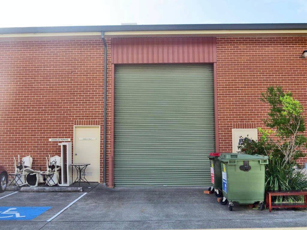 Image of garage
