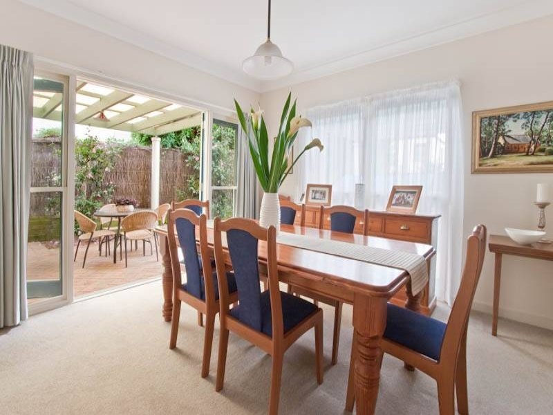 Image of dining room