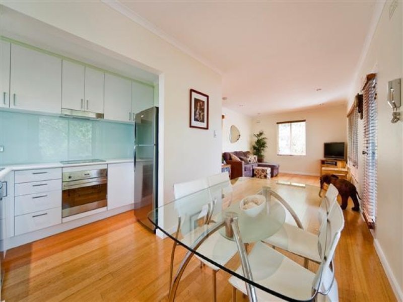 Image of dining room