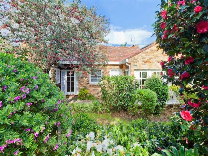 Image of cottage