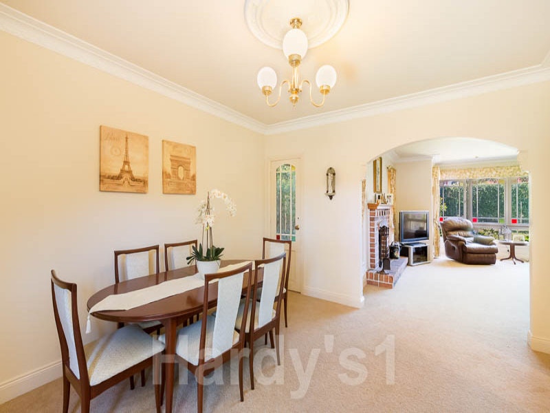 Image of dining room