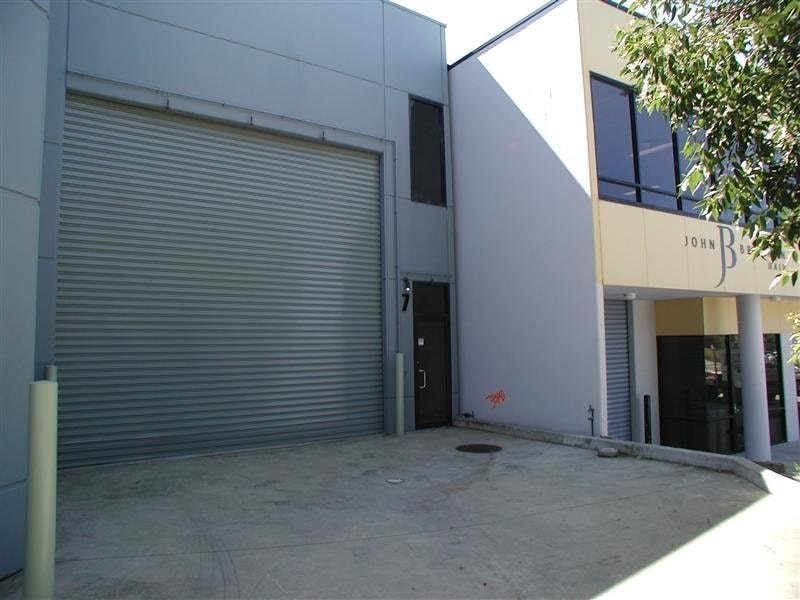 Image of garage