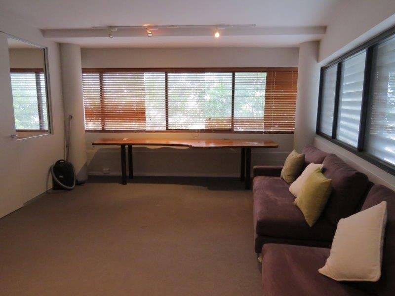 Image of desk