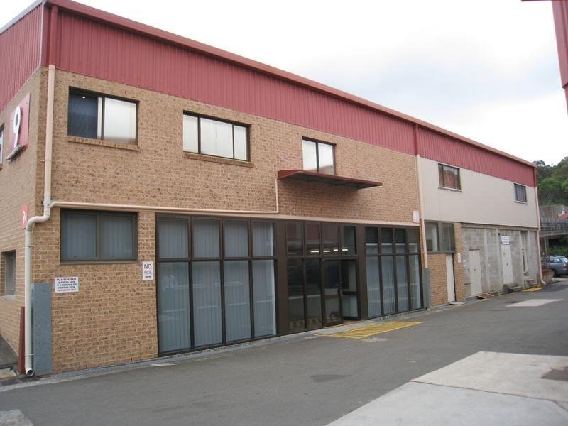Image of garage