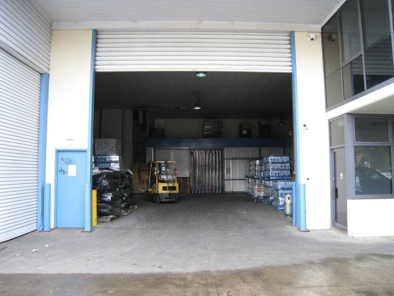 Image of garage