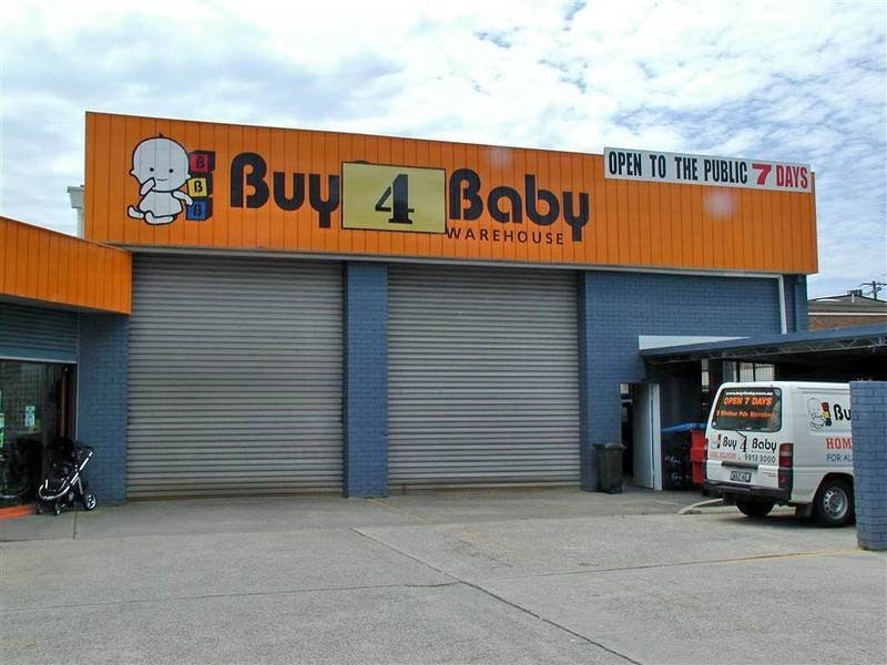 Image of garage