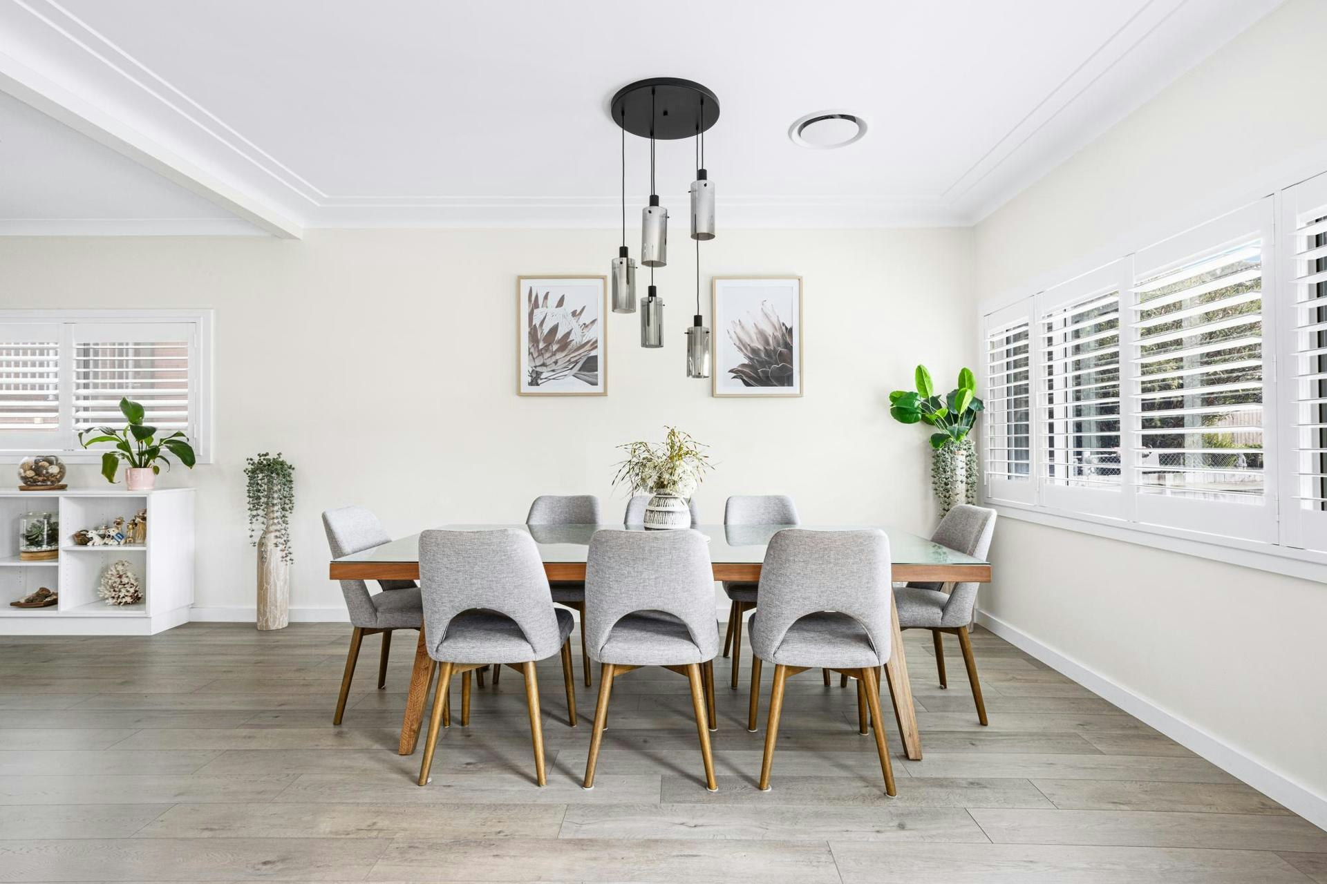 Image of dining room